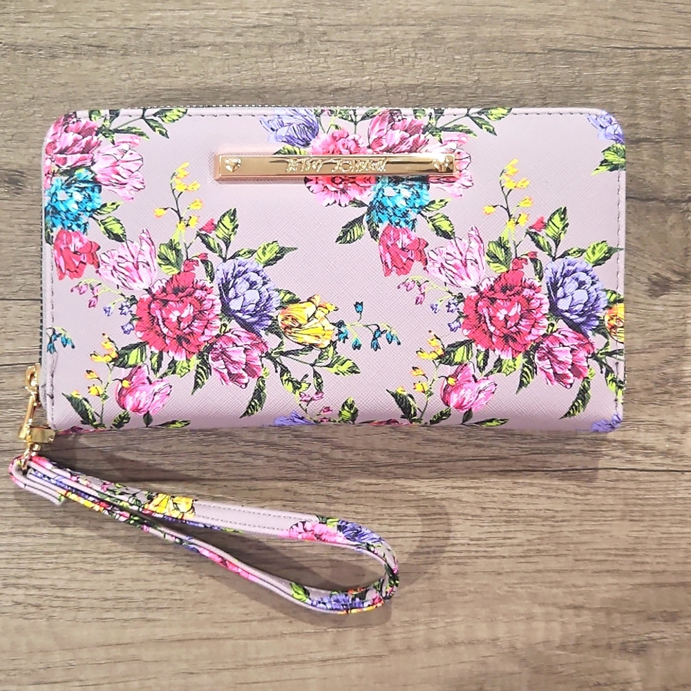 Betsy Johnson mauve Gray FLORAL SINGLE ZIP AROUND WALLET/WRISTLET